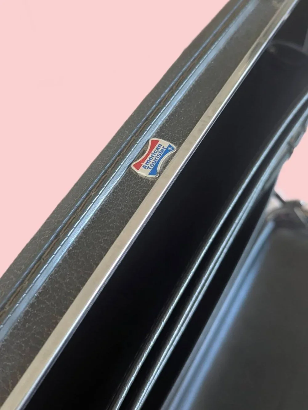 SLIM - Vintage American Tourister Hard-shell locking Briefcase